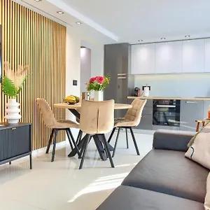 Appartement Apartments Sinisa - City Of Krk, Krk Town